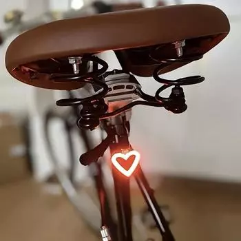 Светодиодный задний фонарь для велосипеда в форме сердца, перезаряжаемый - яркий задний фонарь для ночной езды, идеальный подарок на День святого Валентина