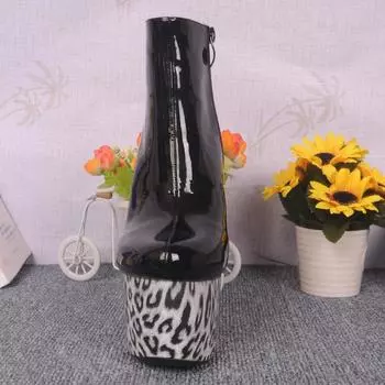 Heel height 17 cm spring and winter new fashion boots low boots silver patent leather boots waterproof table personalized fine heel women s boots 34 чёрный