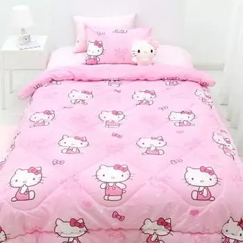 Hello Kitty Cherish Ponzi Comforter Set — популярный персонаж в Корее