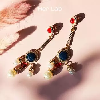 Her Lab | Серьги-подвески с кристаллами и жемчугом | подарок в шкатулке для украшений