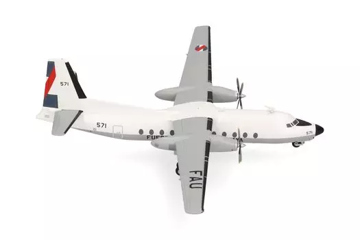 herpa Уругвайские ВВС Fairchild Миниатюрная коллекционная модель без основного металла FH-227D (LCD) 1200