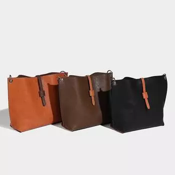 High-end fashion single shoulder armpit 2024 autumn and winter new large-capacity bucket commuting versatile messenger bag темно-коричневого
