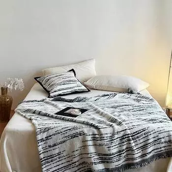 High-end Imitation Mink Fur Autumn Winter Warm Sofa Blanket High-quality French Jacquard Throw Blankets Warmth Shawl Blanket 140x160cm