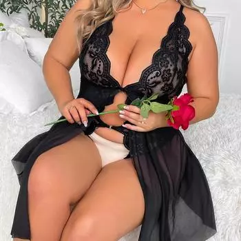 Высококачественное новое взрывное женское сексуальное нижнее белье PlusSize с перспективой из кружева и открытой промежностью 1XL
