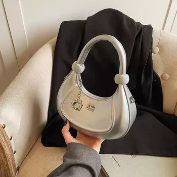 High-Grade Niche Bag Women 2025 New Spring Summer All-Match Messenger Bag Exquisite Mini Small Carrying Bag Half-Moon Bag Silver