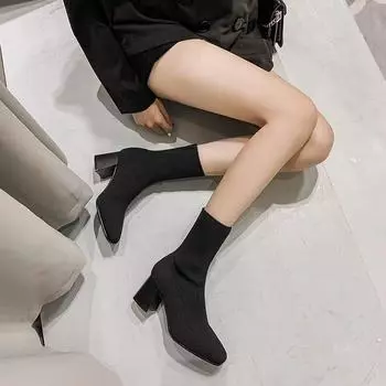 High heel thick heel women s boots 2025 new middle heel socks boots Internet celebrity thin boots large size autumn and winter flying knitted square h 35