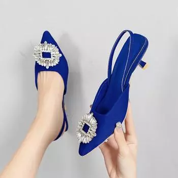 High-heeled sandals Baotou rear empty rhinestone medium heel cool single shoes new rear tripple strap pointed head European and American fashion spot 35 красный