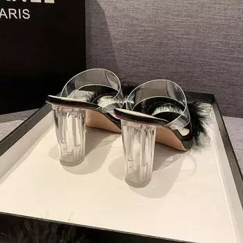 High-heeled sandals girl 2025 summer fairy wind word with transparent crystal heel waterproof table fluffy cool slippers thick heel 35