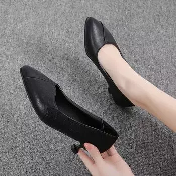 High heels women s stiletto 2025 new fashion versatile cat heel single shoe temperament medium heel professional black work shoes 34