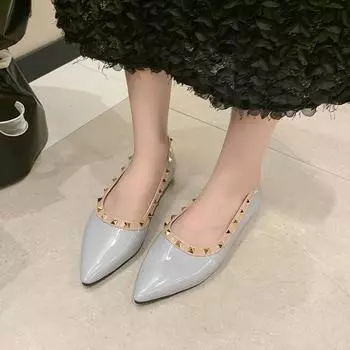 High heels women s summer 2025 new black work shoes are not tired after standing for a long time pointed single shoes shallow rivet single shoes 35 телесный
