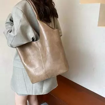 high quality popular PU shoulder bags hot trendy shiny stylish super cool temperament commuting bags