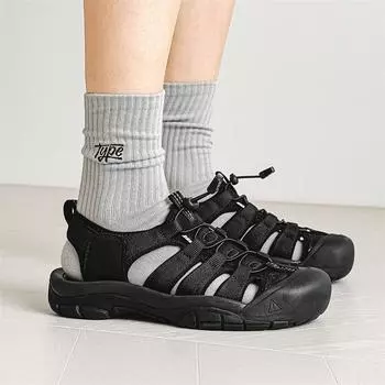 High quality summer men s sandals Hollow out design for comfort Outdoor leisure beach walking Daily office Breathable shoes 38 чёрный