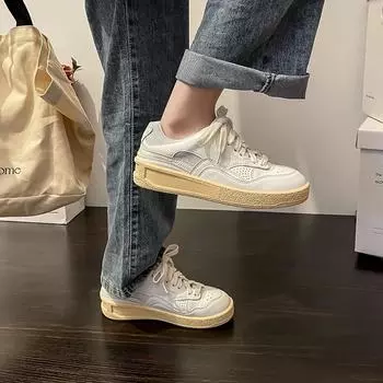 High School Students Thick Bottom Breathable White Shoes Women s New Spring Versatile Sports Casual Shoes Board Shoes Women 34