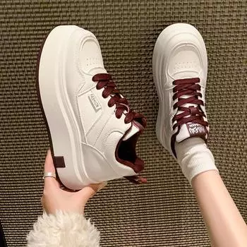 High-top little white shoes women s thick-soled velvet warm and versatile 2025 winter new casual non-slip two-cotton dad board shoes 35