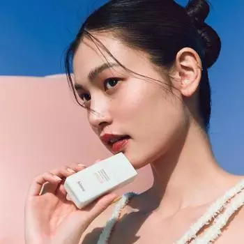 Hines Second Skin Тонирующая база light pitch