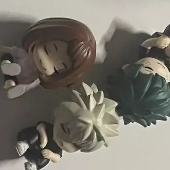 Хироака Нахия Бакуго Мидория Уракака Плечо Кунг Гача