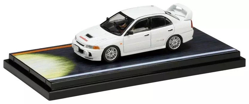 HJ64 Mitsubishi Lancer RS Evolution D VS Такуми Фудзивара и Сейджи Иваки фигурки водителей готовое изделие 1/64 IV/Initial в комплекте,