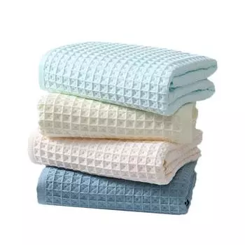 Хлопковое вафельное банное полотенце, домашнее банное полотенце, утолщенное, увеличивающее впитываемость, мягкое безворсовое банное хлопковое банное полотенце для мужчин и женщин. 70*140cm небесно-голубой