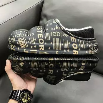 Хлопковые тапочки мужские зимние новые домашние бархатные теплые пара универсальная повседневная одежда водонепроницаемые и нескользящие хлопковые туфли с сумкой на голову 39