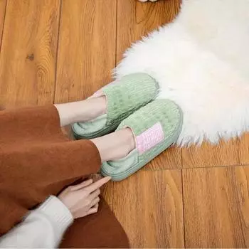 Хлопковые тапочки зимние домашние нескользящие плюшевые тапочки на толстой подошве удобные теплые тапочки для сумки и родов белый