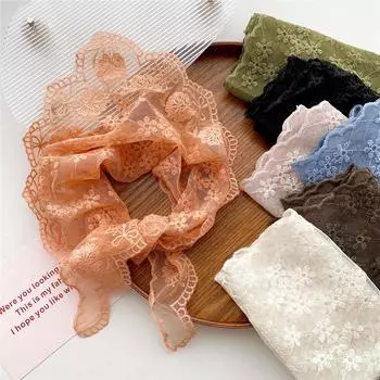 Хлопковый льняной кружевной треугольный шарф для женщин на весну, осень и лето, маленький цветочный маленький шарф, украшение на голову, тонкий стильный шелковый шарф 53*53*86cm