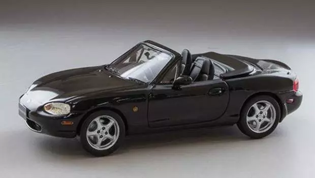 Hobby Japan MARK43 Mazda Roadster RS 1998 Brilliant Black Finished Product 1/43 (НБ8С) чёрный