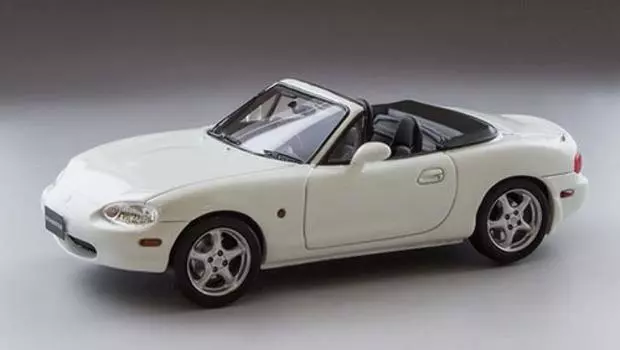 Hobby Japan MARK43 Mazda Roadster RS 1998 Только белый готовый продукт 1/43 (НБ8С) белый