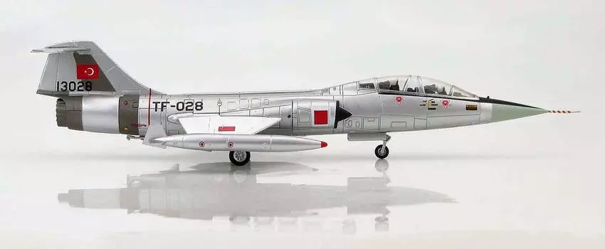 Hobby Master Starfighter ВВС Турции Завершенный продукт 1/72 TF-104G