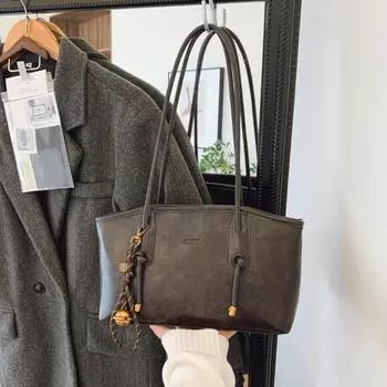 Hobo Bag Retro PU Underarm Bag with Pendants Armpit Bag Casual Tote Bag Girls Lady Black