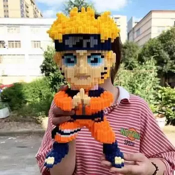 Хокаге Какаши собирает головоломку высокой сложности на выпускной день рождения в подарок