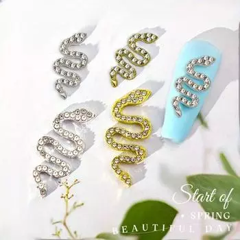 Удерживание сверла Змея Украшения для ногтей Сплав Металлический сверло для ногтей Трехмерная змея вокруг кривого сердца Сверло DIY Аксессуары S золотой