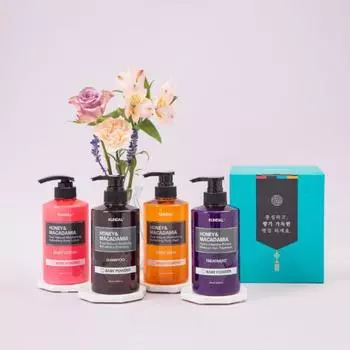 Подарочный набор из 4 предметов «Праздник» (шампунь + уход + гель для душа + лосьон для тела) 1 + 1 (всего 2 комплекта/8 шт.), Корейская косметика с хорошим ароматом