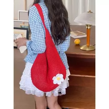 Holiday Style Hand-Woven Bag Women 2025 New Trendy Fashion Tote Bag Large Capacity Underarm Bag Beach Bag Red