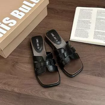 Hollow and breathable flat bottom square head versatile one-word drag women s new Xia Liang slippers 35