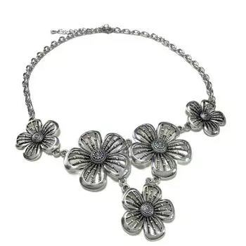 Hollow Bohemian Flowers Necklace Charm Sweater Chain Vintage Boho Ethnic Necklace Party