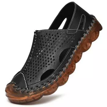 Hollow men s shoes summer sandals men s tide non-slip leather soft sole men s beach hole shoes casual bag head leather sandals 38