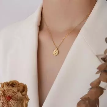 Холодный ветер личность нерегулярный круглый бренд медный кулон квадратный циркон дизайн титановая сталь покрытая 18K ожерелье для женщин