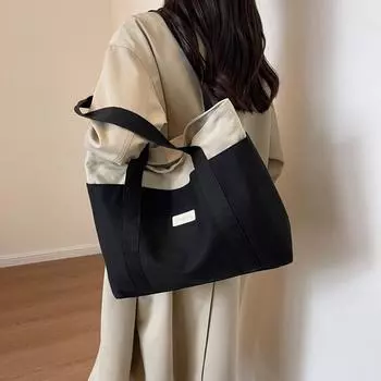 Холщовая женская сумка большой вместимости в 2023 году. Новая минималистичная и универсальная сумка через плечо с текстурой, популярная в этом году для поездок на работу.