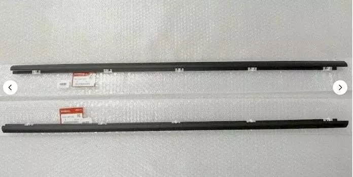 Honda 92-95 Civic Left & Right Window Door Molding Outer Set of 2 Genuine JA