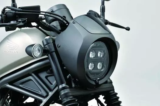 Honda фара капот Rebel 250 (MC49-1400001~)08R70-K87-A30