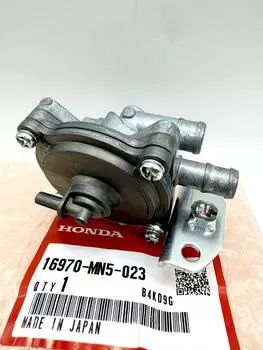 Honda OEM FuelGas Auto Petcock Valve 88-00 GL1500 Goldwing New 16970-MN5-023
