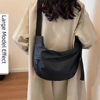Hong Kong Counter Large Capacity Black Bag Ladies 2024 New Arrival Summer Fashion Oxford Cloth Messenger Bag Dumpling Bag Black large
