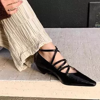 Hong Kong pointed retro medium heel Mary Jane shoes women s 2025 spring and summer cross strap wedge heel fashion single shoes women 34 чёрный