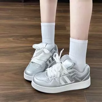 Hong Kong style silver retro board shoes women s ins tide niche versatile thick-soled color matching sports shoes 2025 summer new 35 серебряный
