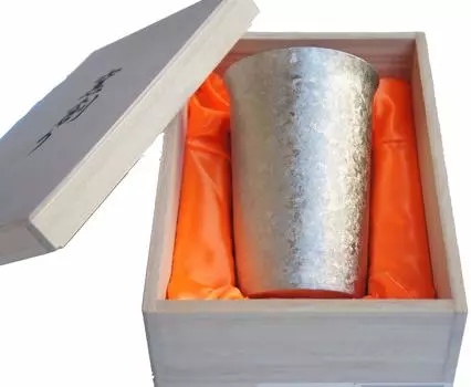 HORIE Tsubame Sanjo Titanium Double Kiln Wide Made in Paulownia В комплект входит стакан T13KMS300, изготовленный, горловина, 300 куб. см, серебристый, Япония, нагрев/холод серебряный