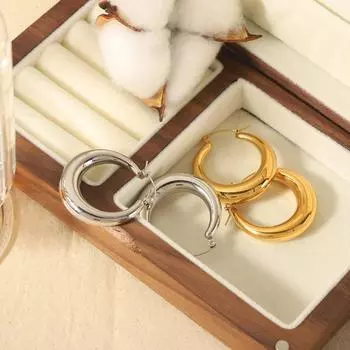 Hot Sale Stainless Steel Glossy Fashion Earrings 18k Gold Niche Premium Earrings Actress Crystal