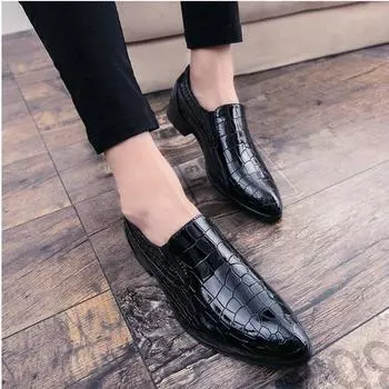 Hot Salepattern Male Slip-On Driving Shoes Pointed toe Soft Comfortable Designer Loafers Moccasins for men 559 6