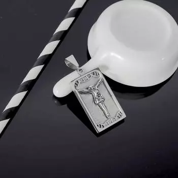Hot-selling trend religious tag 18k gold-plated non-fading titanium steel necklace jewelry accessories DIY pendant necklace
