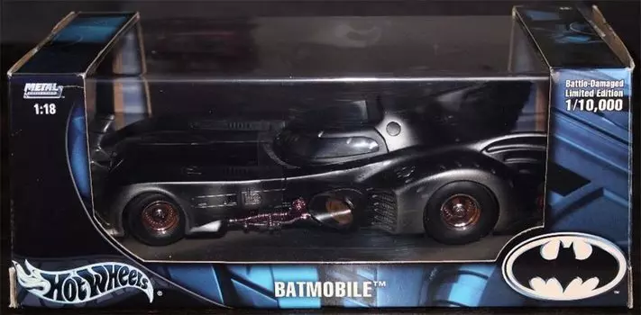 Hot Wheel Batmobile Battle Damage Version MT3665G Полный продукт 1/18