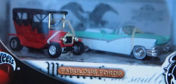 Hot Wheel Ford Motor Company 100-я годовщина MT57258 Полный продукт 1/64